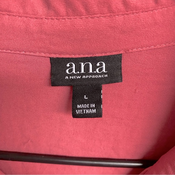 ANA TOP - LARGE - Picture 8 of 9